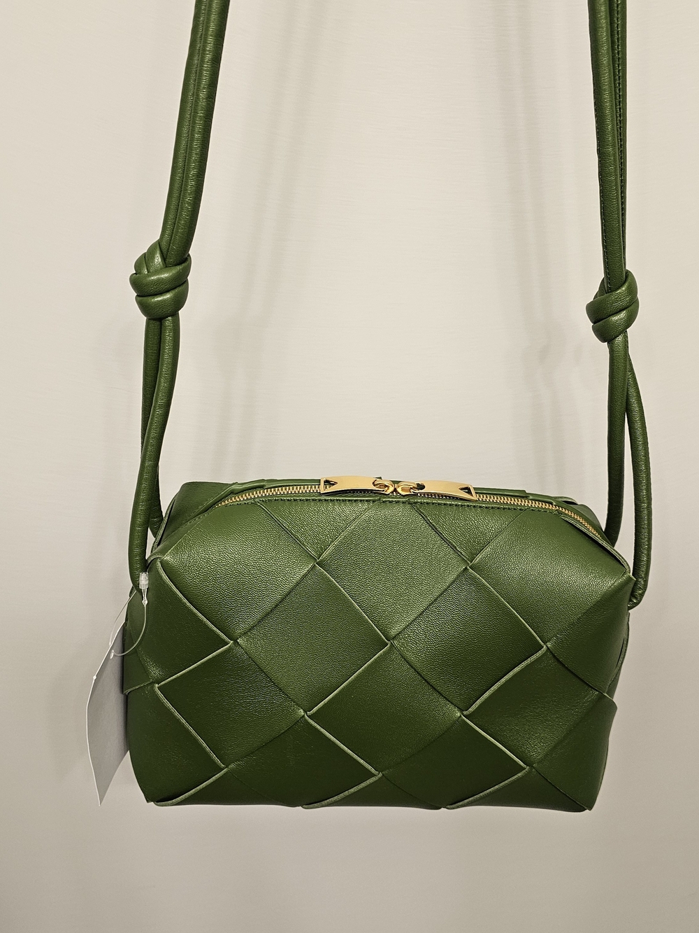 Bottega Veneta Camera Bag - Picture 11 of 13